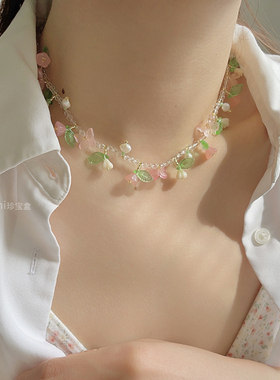 温暖如春灵动琉璃蝴蝶捷克花朵