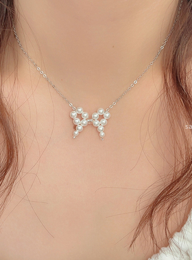 少女白月光温柔珍珠色蝴蝶结项链