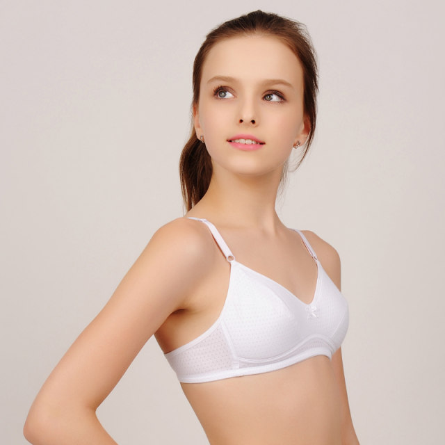 Sports style thin mold cup solid color student bra without wires