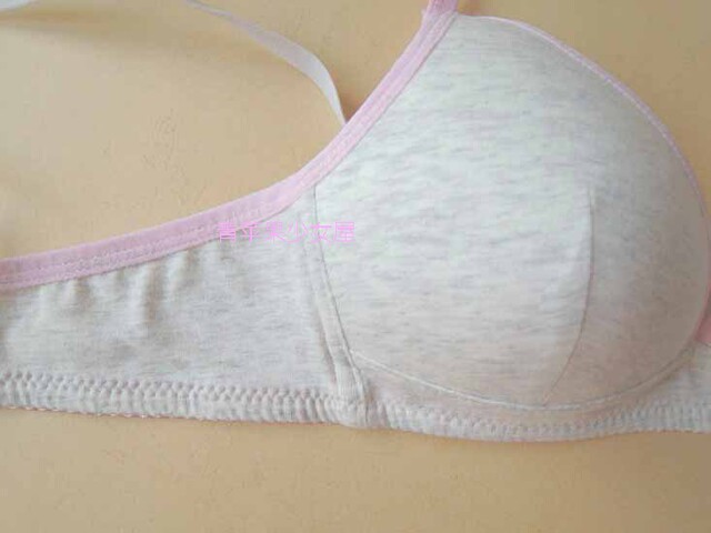 Solid Color Sports Style Student Style Girls Bra Special Price