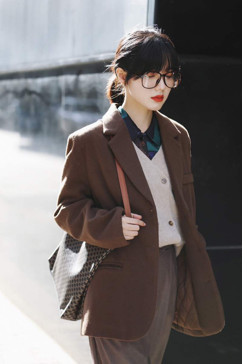 花吉A665咖色复古秋冬内里绗棉毛呢西装棉服外套女韩版宽松2025年 - 图2