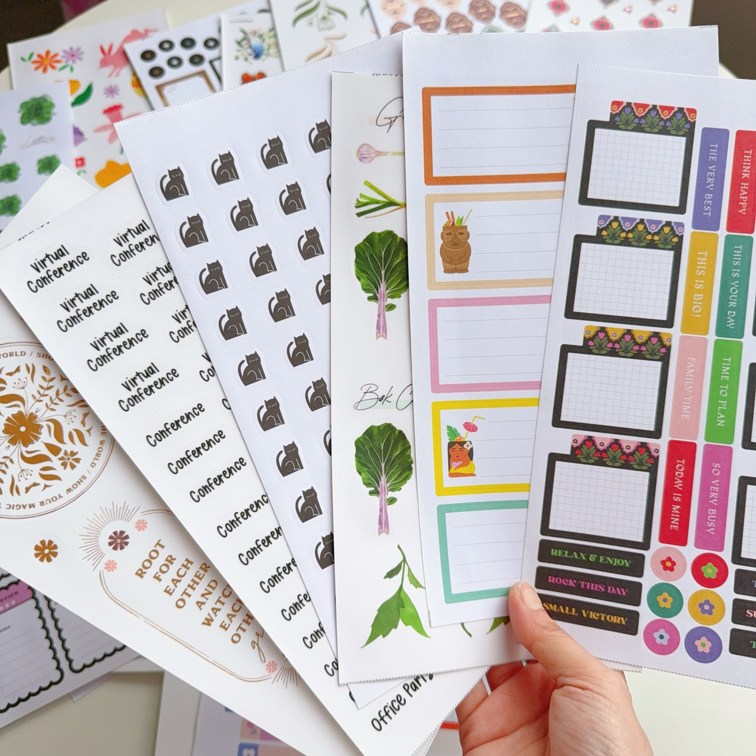 贴纸大礼包 外贸散装杂款贴纸随机50张不重复  B1-131,淘宝优惠券,粉丝福利购,淘宝优惠卷