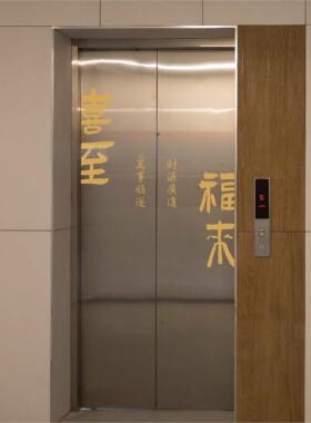 玻璃橱窗推拉移门装饰