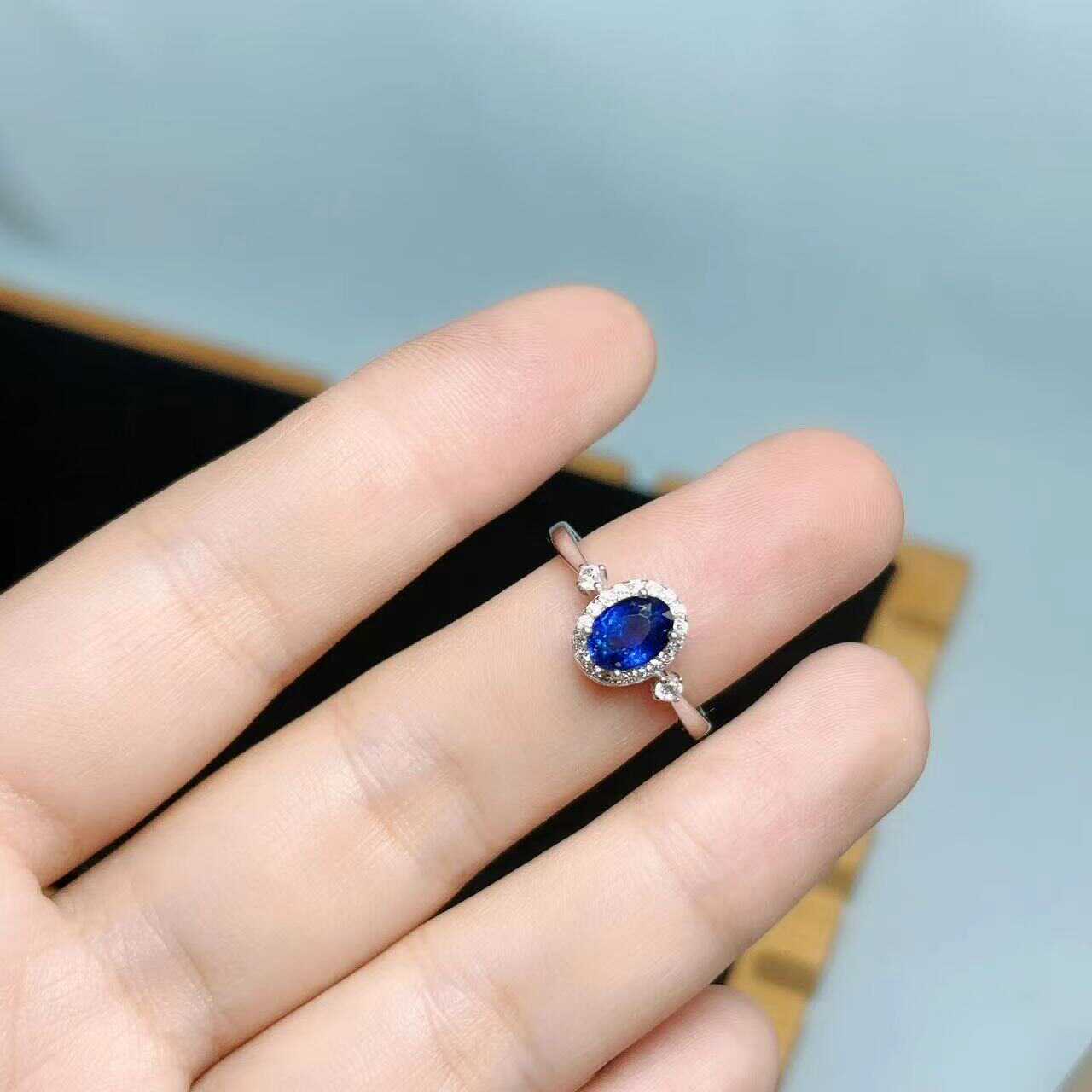 Natural colored sapphire Jiuyuan jewelry