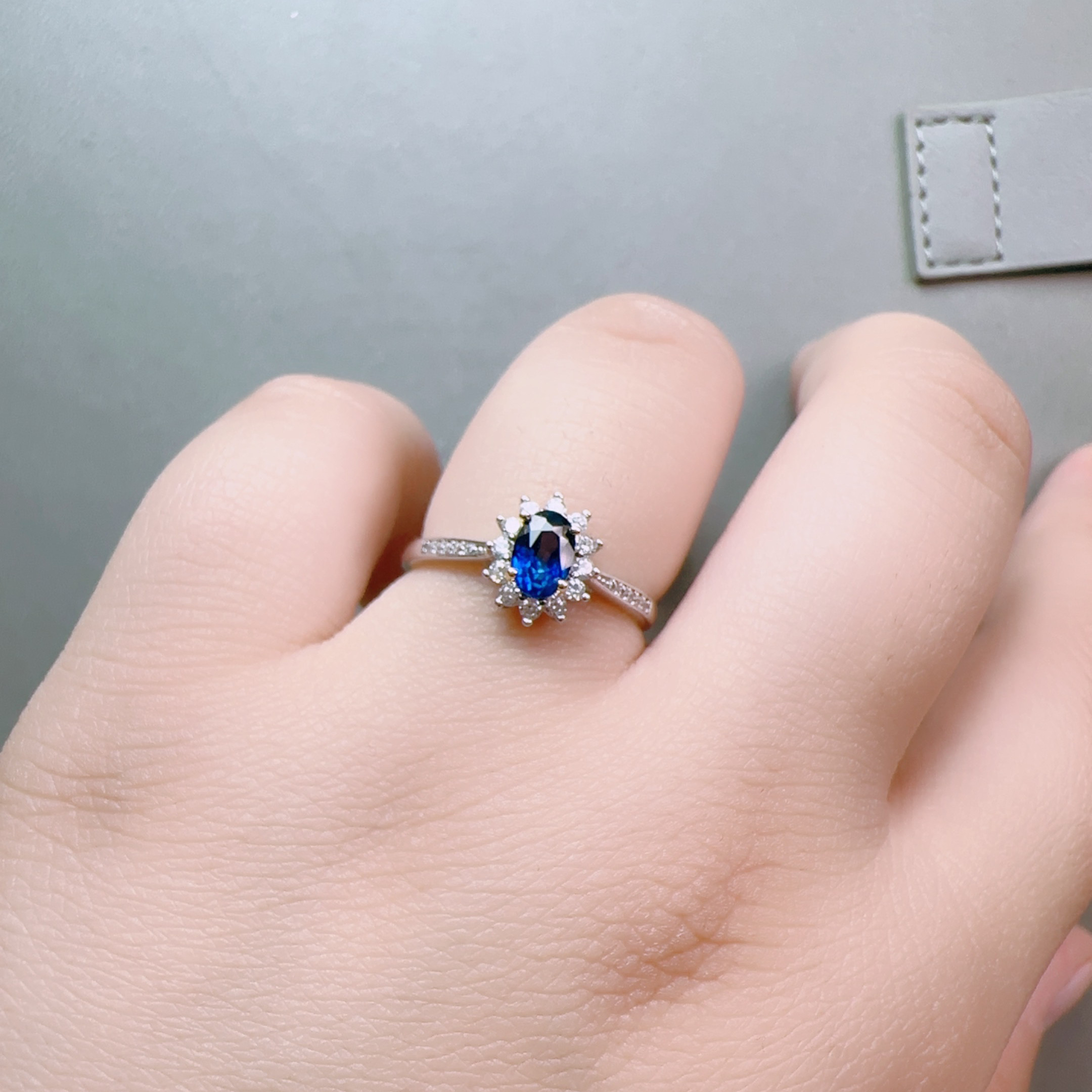 Natural unfired royal blue sapphire ring 4×6 Princess Diana style 925 silver finely inlaid colored gemstone jewelry