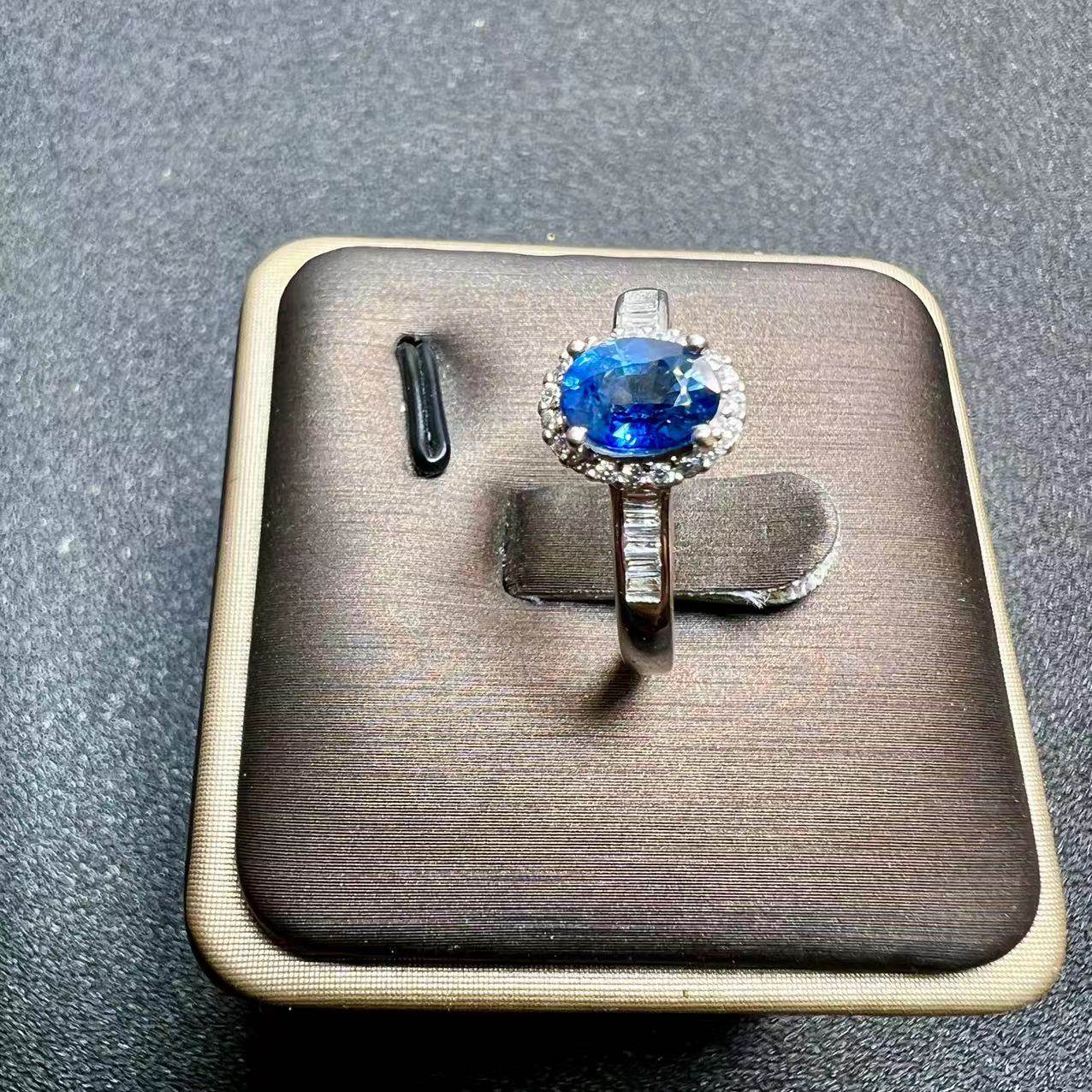 Natural sapphire ring 5 x 7 1 carat 925 silver finely inlaid natural colored gemstone jewelry