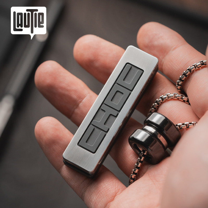 老铁匠CHOC巧克力推牌 指尖直推黑科技玩具金属解压推牌 EDC玩具,淘宝优惠券,粉丝福利购,淘宝优惠卷