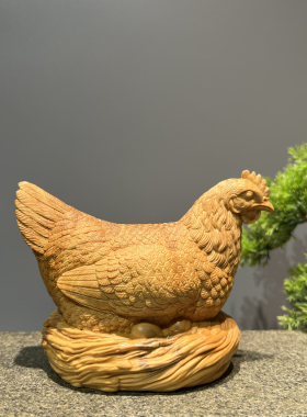 小叶黄杨木母鸡摆件金鸡下蛋生肖鸡家居玄关装饰母鸡摆件工艺品