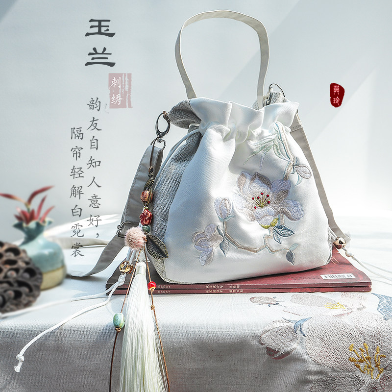 新品斜挎小束口包古风汉服刺绣流苏手提抽绳手机包国风仙女小荷包