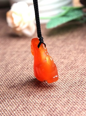 天然红玛瑙马项链水晶马