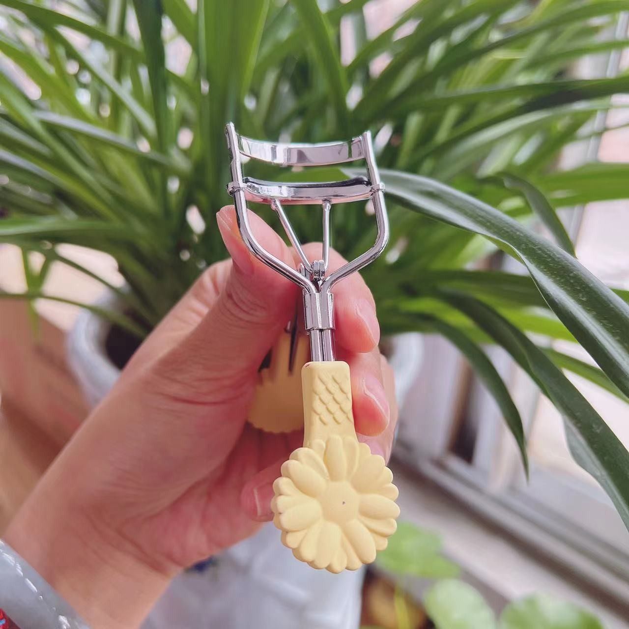 三迪逸品卷翘持久定型眼睫毛夹局部太阳花初学者便携式夹睫毛器女,淘宝优惠券,粉丝福利购,淘宝优惠卷