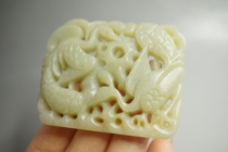 Return foreign exchange earning old objects and fields Yuxian crane hollowed-out inlaid pieces E100