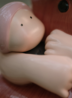 稀奇艺术别担心向京创意桌面雕塑