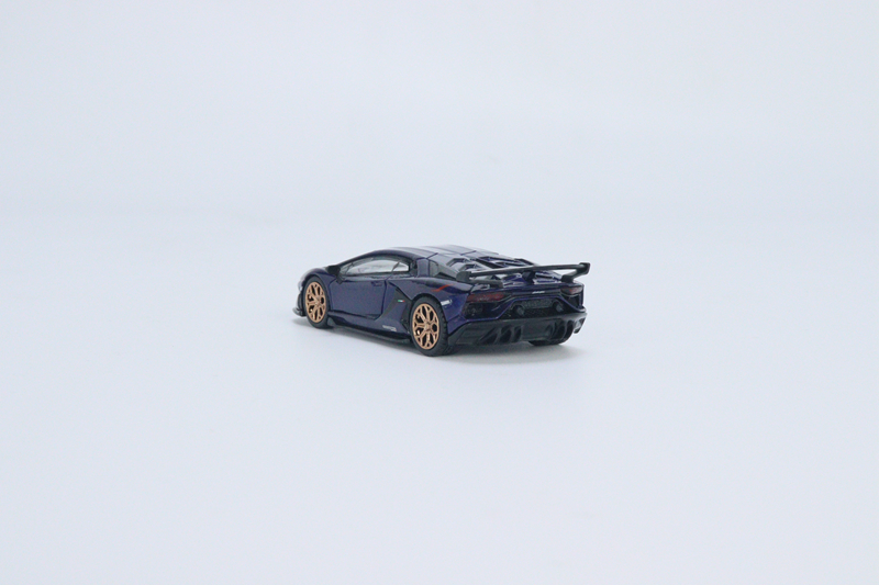 现货MINI GT 紫色1:64兰博基尼 Aventador SVJ 大牛 合金汽车模型 - 图2