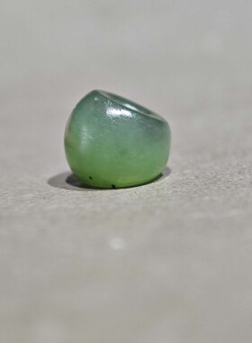 10MM天然和田碧玉斜切手串散珠