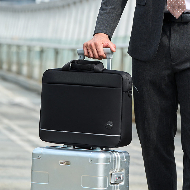 新款商务大容量男士手提电脑包15.6寸可套拉杆防水耐磨斜挎公文包,淘宝优惠券,粉丝福利购,淘宝优惠卷