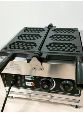 商用电热三格蜂窝华夫饼机不锈钢
