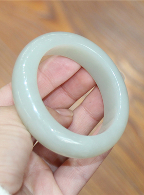 【小石头和田玉】山料青白玉手镯