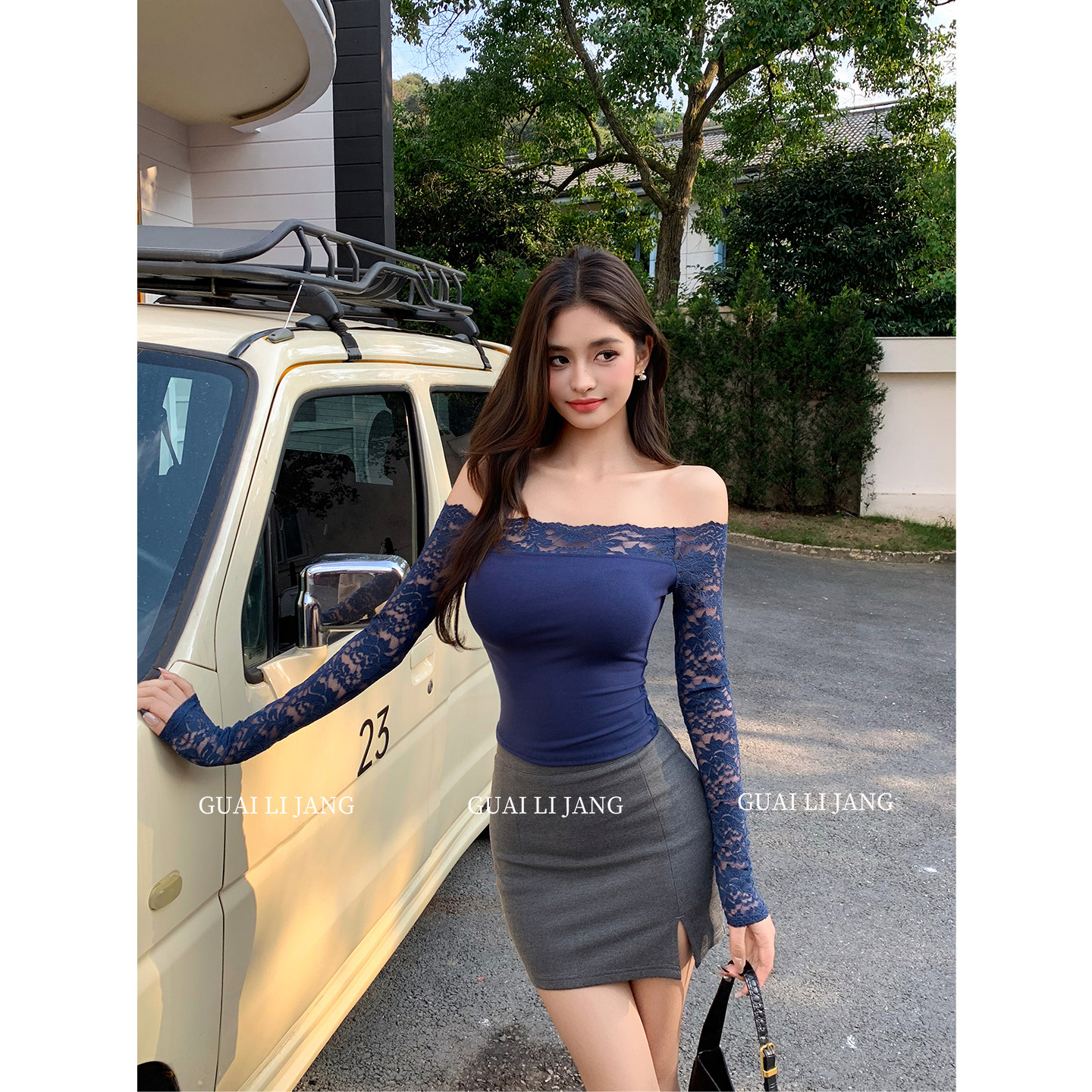 怪力酱 一字肩纯欲蕾丝花边长袖T恤女秋季性感露肩紧身收腰短上衣,淘宝优惠券,粉丝福利购,淘宝优惠卷