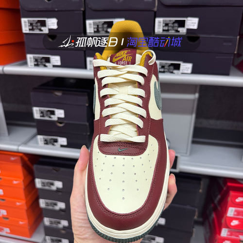 Nike耐克男鞋Air Force 1'07 LV8 AF1低帮休闲运动板鞋HQ3612-113 - 图0