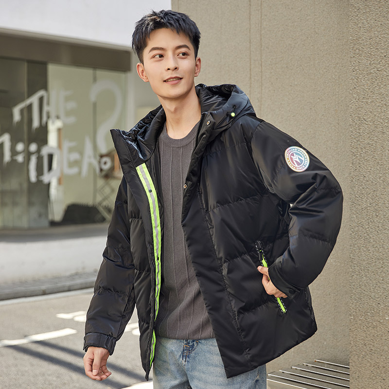 Y278539Y 2021 千仞岗 秋冬新款男士常规连帽光感面料加厚羽绒服 Y278539Y 2021 千仞岗 秋冬新款男士常规连帽光感面料加厚羽绒服