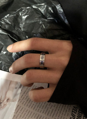 蓝色六字真言潮牌转动钛钢戒指