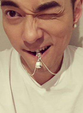 美国项链吊坠情侣钛钢