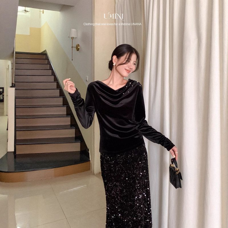 UNANA新品F3205 十三行U+MINI法式复古钉珠设计丝绒荡领T恤小衫女 - 图0