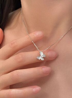 拉丝甜美蝴蝶送项链礼物锁骨锆石