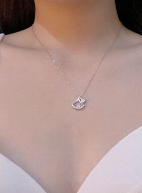 简约三生有幸送女友银杏叶项链