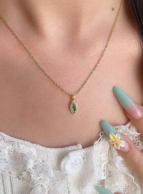 锆石气质潮锁骨鲁斯之女轻奢设计