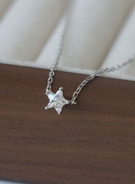 锆石复古五角星通勤项链百搭颈