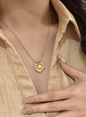 高级感梧桐叶项链金珠轻奢爆款链