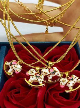 环锁骨彩链项链珐琅小木马高保色配件同款小跑金店diy马卡龙摇摇