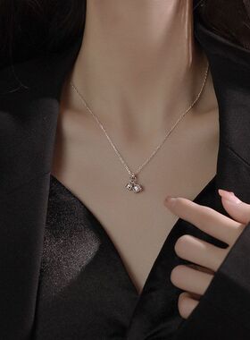 链链批发新款女吊坠轻奢小众花