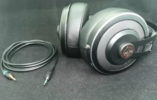 [MJ-Cold Dew] Сбалансированные наушники, голова головы головы, одетый в 50-миллиметровую пленку с высокой температурой и подключившись к полуоткрытую