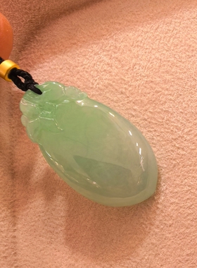 天然缅甸翡翠A货桃子甜绿色种水好