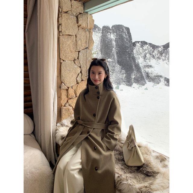 Dropped shoulder retro stand collar woolen jacket with detachable straps