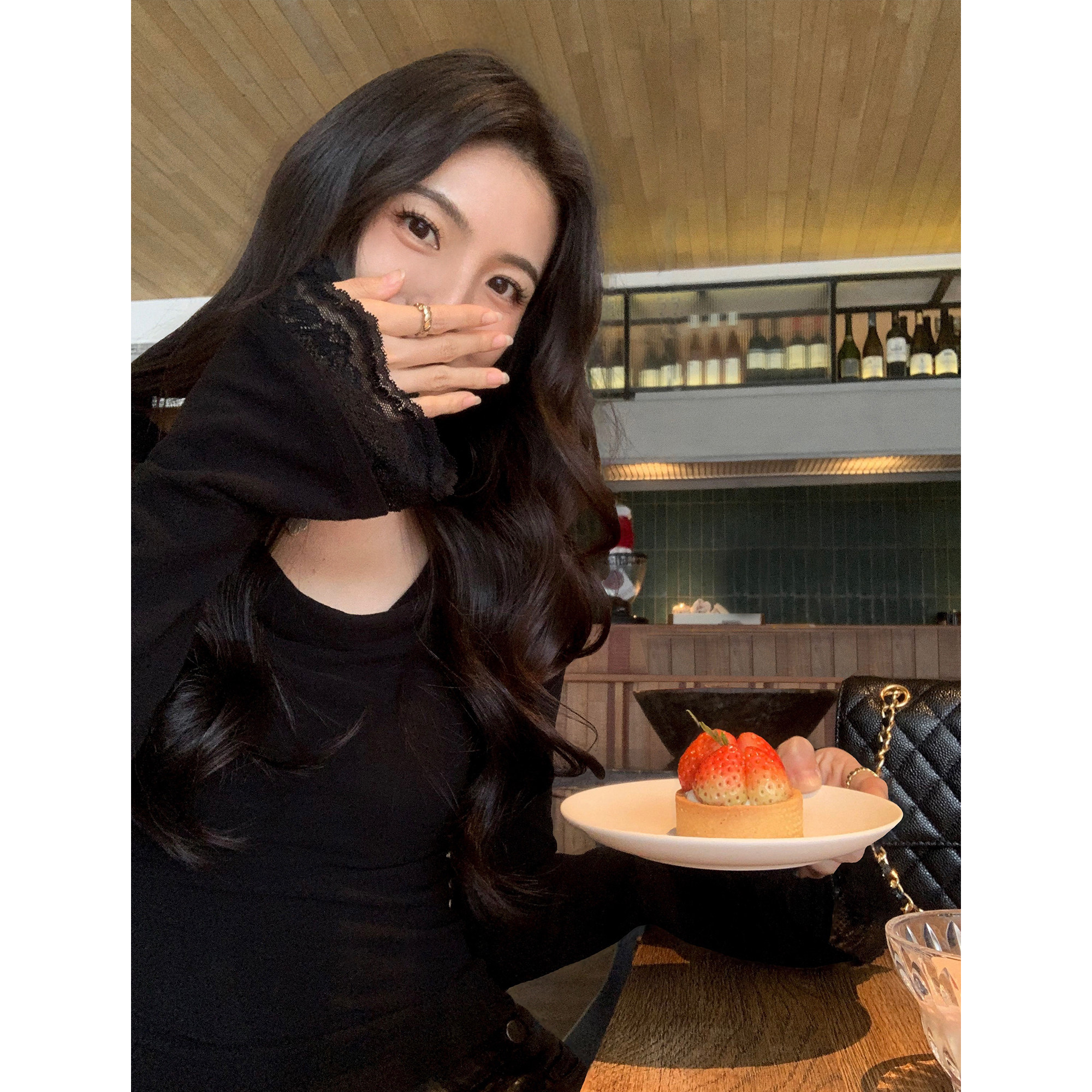 MULVAN 反复搭配 法式荡领露肩针织衫女蕾丝拼接喇叭长袖打底上衣,淘宝优惠券,粉丝福利购,淘宝优惠卷