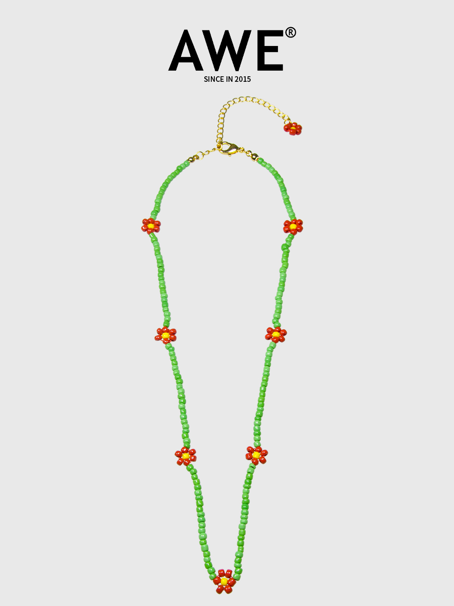 AWE周雨彤严浩翔明星同款小花绿色米珠串珠项链红雏菊颈链锁骨链 - 图1