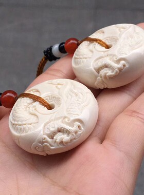 天然面包圈挂件手工雕刻猛犸牙