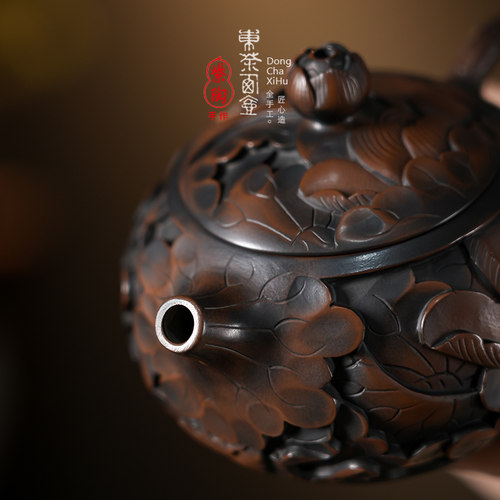 云南建水紫陶壶纯手工堆雕茶壶西施壶莲花浮雕功夫茶具泡茶器陶制 - 图2