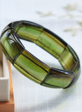 绿色碧玺玻璃体宽版大手排