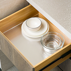 Влагостойкий коврик 居家家锡纸自粘防水橱柜垫厨房防油污垫纸衣柜防潮纸抽屉垫防潮垫 Home