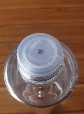 佳丽宝芙丽芳丝保湿修护化妆水