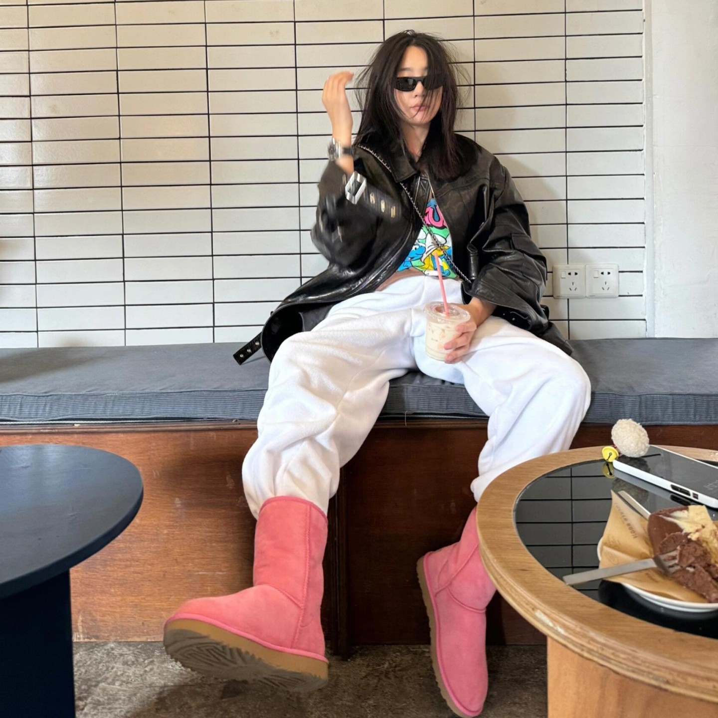 羊皮毛一体雪地靴2025新家复古风圆头套筒粉红色雪地棉加绒中筒靴,淘宝优惠券,粉丝福利购,淘宝优惠卷