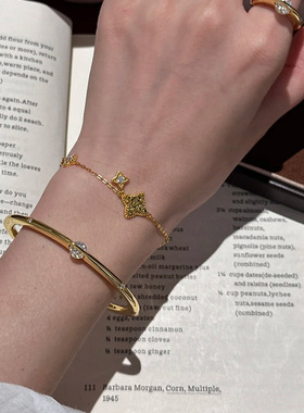 高颜值学生党四叶草手链女款轻奢小众精致高级感女生 1