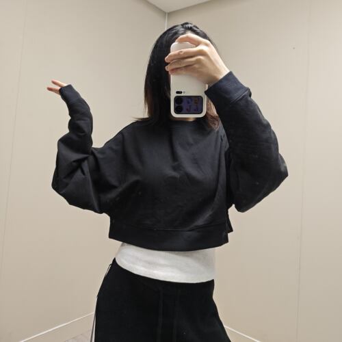 现货ALO YOGA cropped sway crew neck pullover女士短款套头卫衣 - 图1