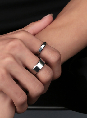 KILLWMMER简约光面钛钢戒指男女