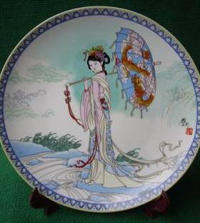景德镇瓷盘 家喻户晓的中国民间故事【阳伞倩女第3集 新娘燕春】
